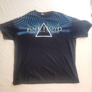 Quail Hollow Mens Xtra Large Pink Floyd Dark Side Of The Moon Shirt